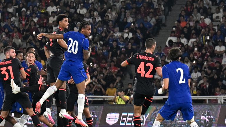 切尔西3-0 AC米兰：若昂·佩德罗双响，蓝军状态回暖